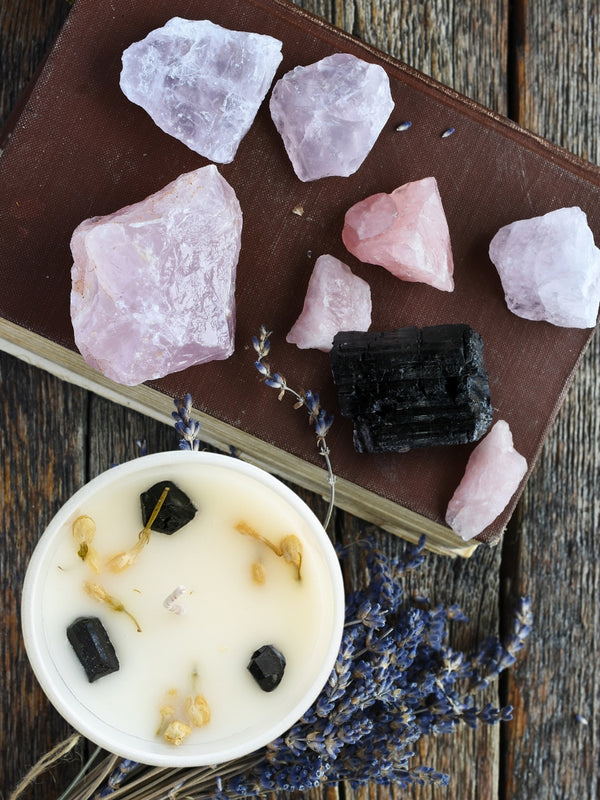 <tc>Bougie avec TOURMALINE NOIRE</tc>