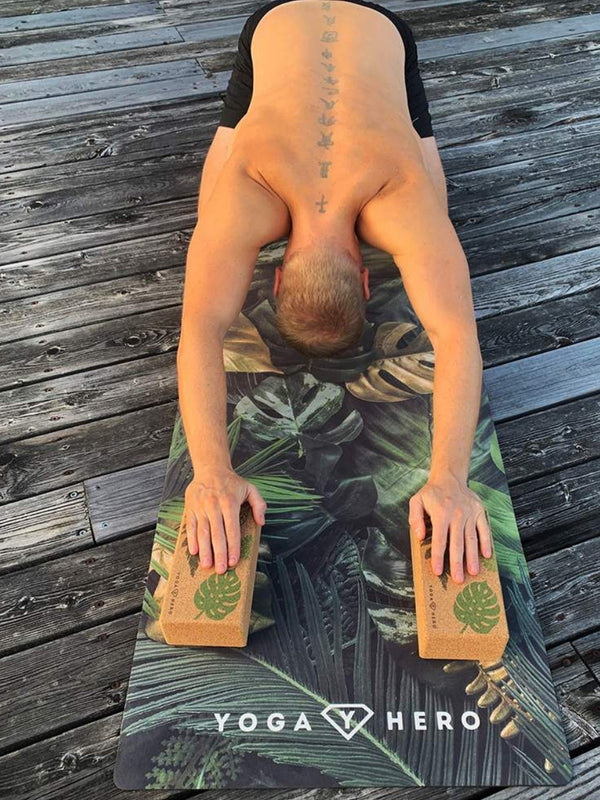 <tc>Set de Voyage FEUILLES (Tapis de Yoga + 2 Briques de yoga)</tc>