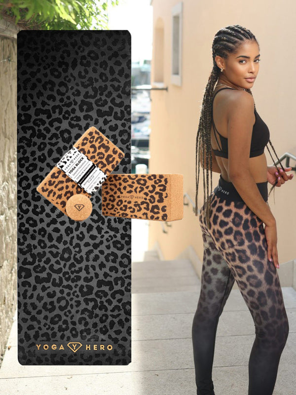 <tc>Set Classique LEOPARD (Tapis de yoga + 2 Briques de yoga)</tc>