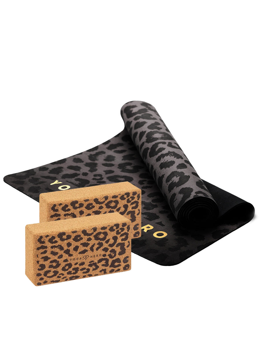 <tc>Set Classique LEOPARD (Tapis de yoga + 2 Briques de yoga)</tc>
